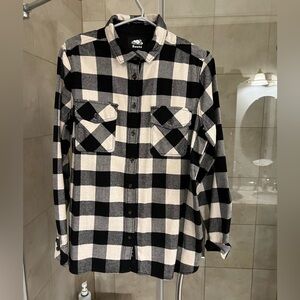 Roots Plaid | Large | Black and White